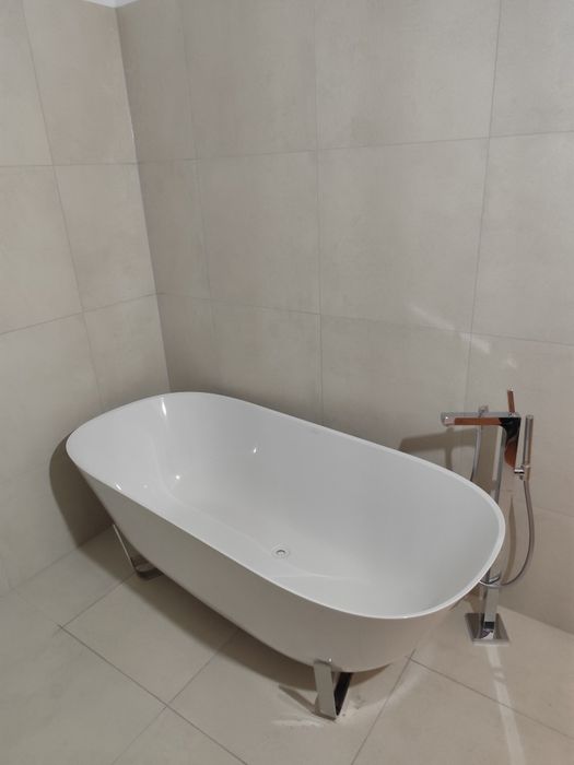 Villeroy & Boch Antheus wanna wolnostojąca, owalna kolor: biały