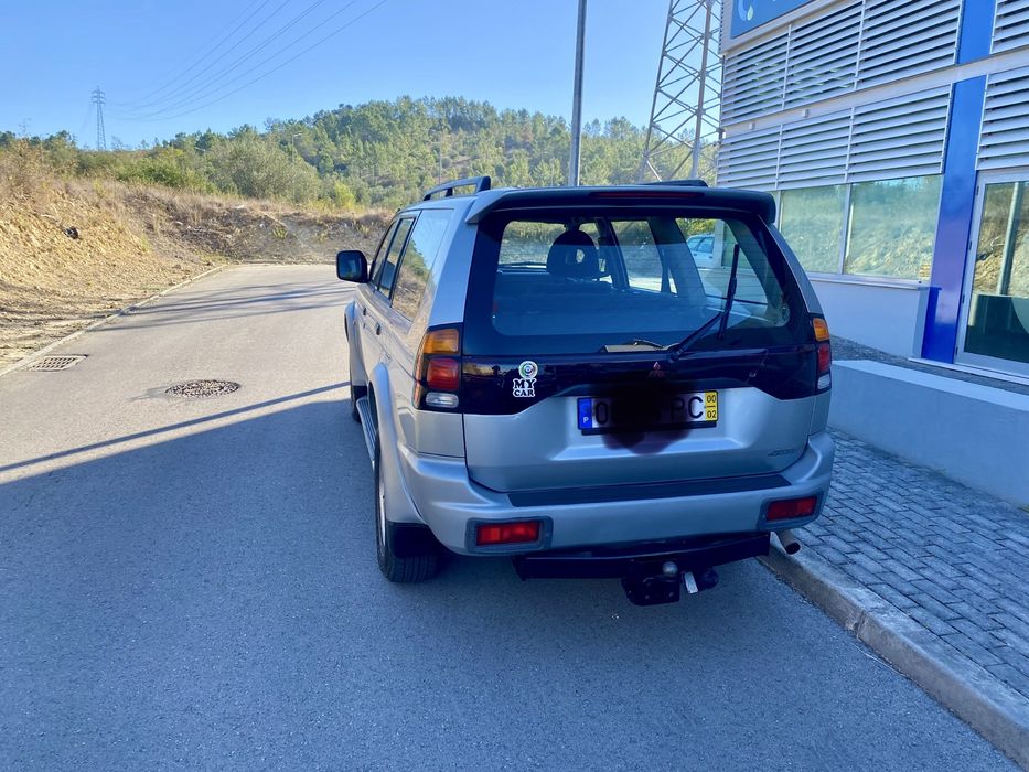 Mitsubishi Pajero Sportwagon
