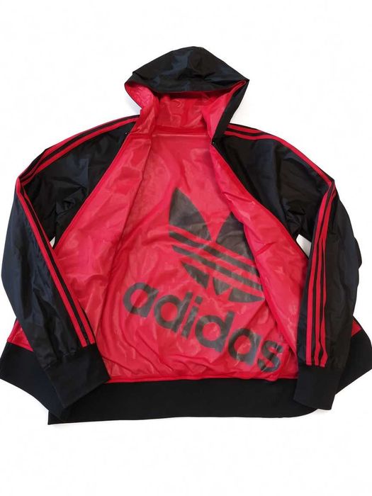 НОВАЯ !  Ветровка Adidas, винтажная. Нейлон с сеткой