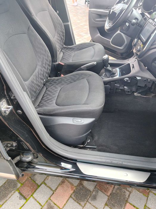 Renault Captur 0.9 benzyna 12/2018
