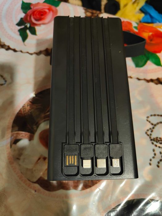 Продам Павербанк Maxcell-120000mAh