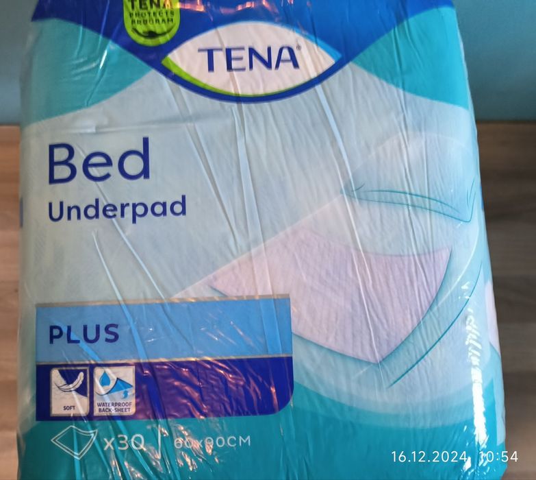 Пелюшки пеленки поглинаюча поглощающая Tena Bed Plus