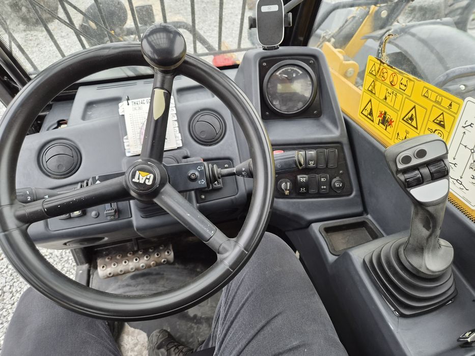Ładowarka teleskopowa CAT TH414C Jcb 540-140
