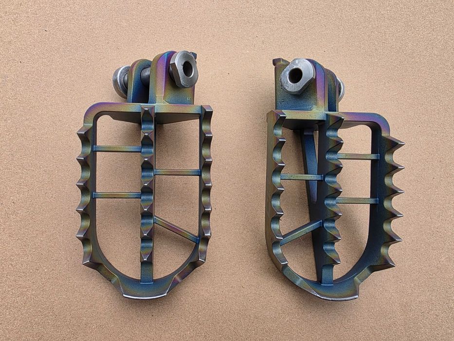 Tytanowe pegi podnóżki BUD RACING KTM Husqvarna Sherco jak NOWE !