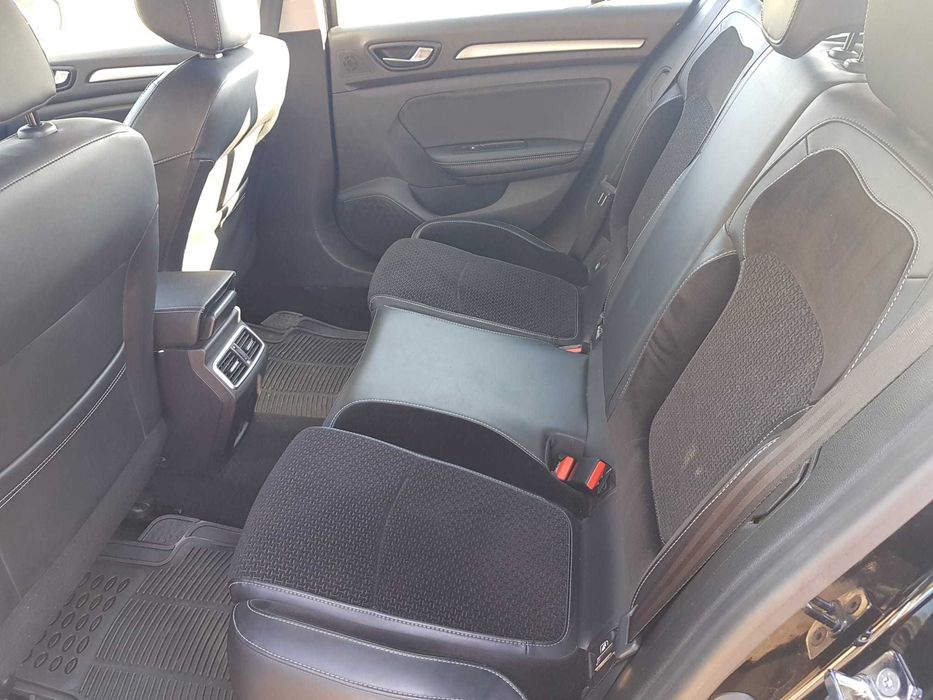 Vendo viatura Renault Megane 1.5 dci 110cv Intense Ano 2016