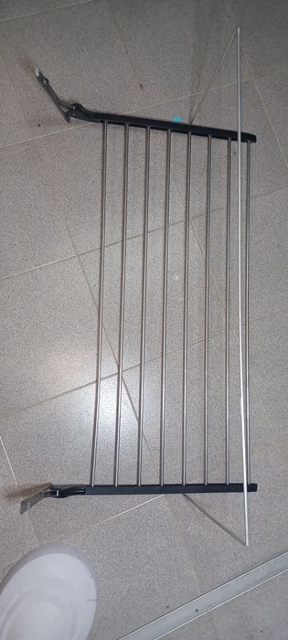 Estendal roupa de parede em Alumínio