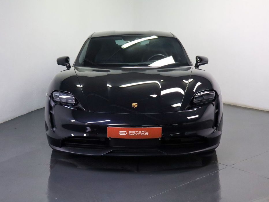 Porsche Taycan Standard