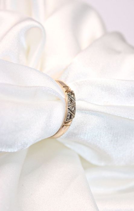 Золотое кольцо СССР с бриллиантами