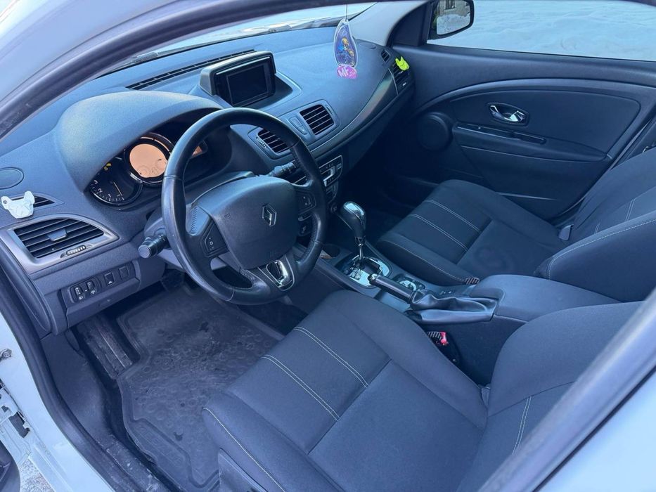 Рено Меган 3 автомат