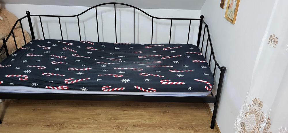 Łóżko metalowe  200x90