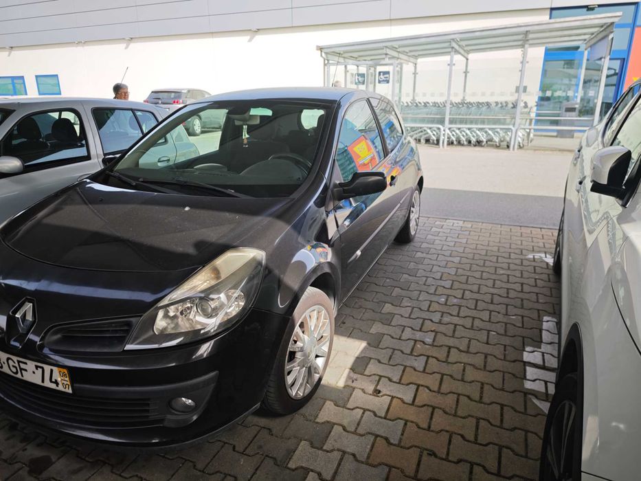 Renault Clio III 1.5 DCI Dynamic S 86cv