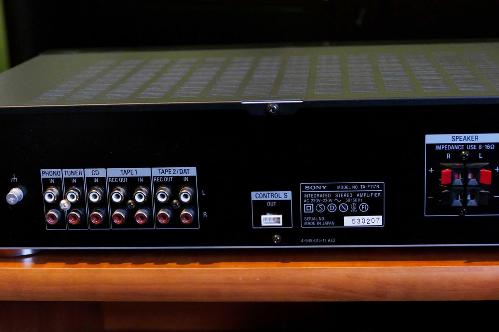Wzmacniacz Sony TA - F117R