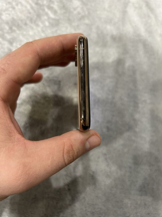 iPhone  xs 64gb Gold