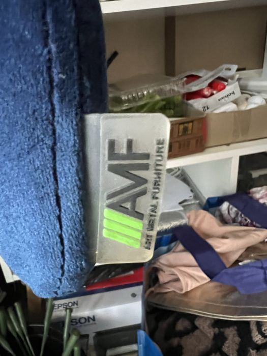 Продам новий стілець