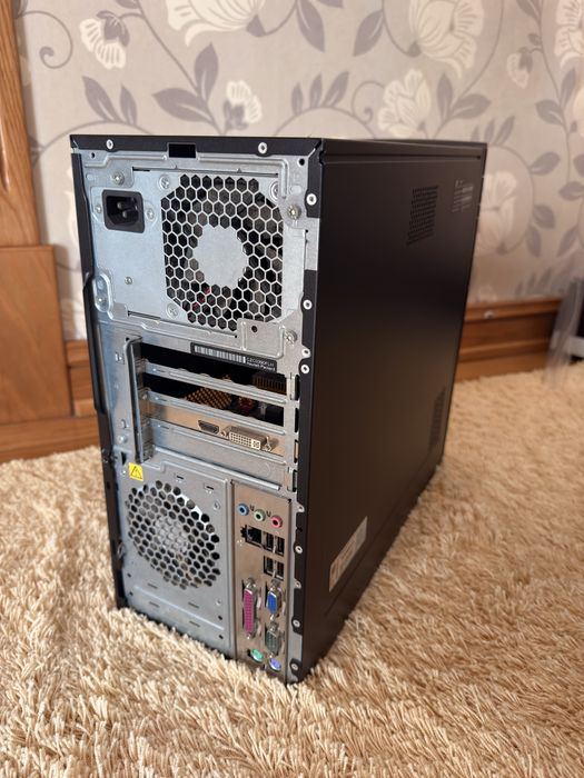 Computador Desktop HP - Ideal para Uso Basico