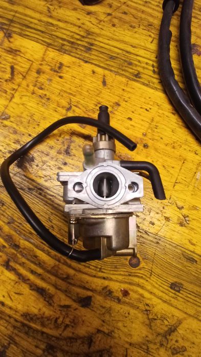 Różne części motocyklowe, motorowerowe