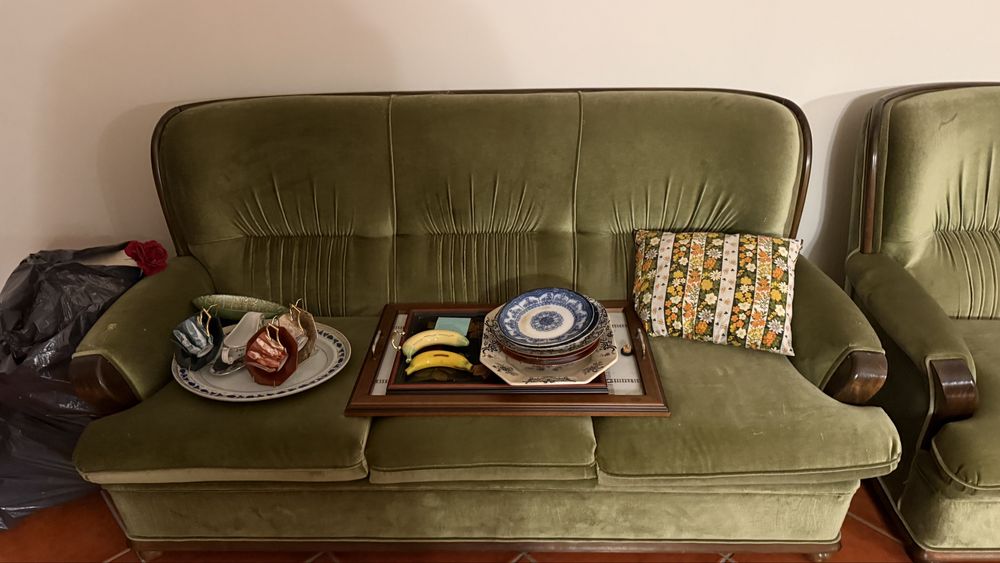 Trio de sofas com sofa cama