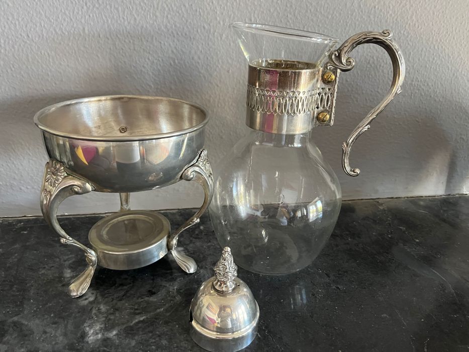 Vintage Jarra de Café/Chá banhado a prata com suporte aquecedor