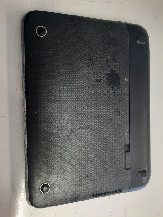 Ноутбук HP Pavilion dm1