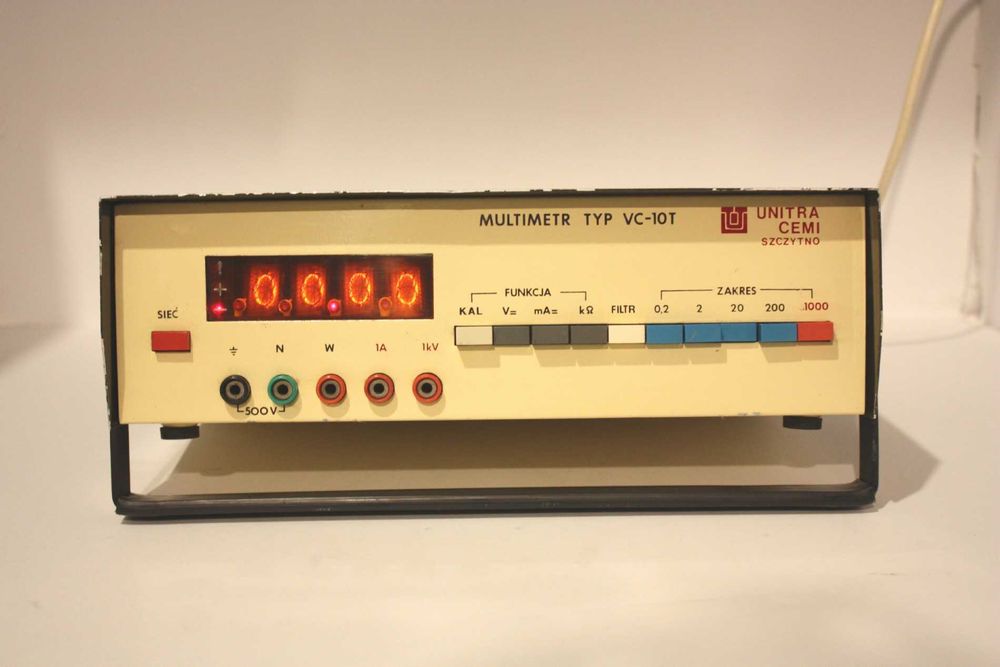 Multimetr cyfrowy Unitra Cemi VC-10T  na lampach NIXIE
