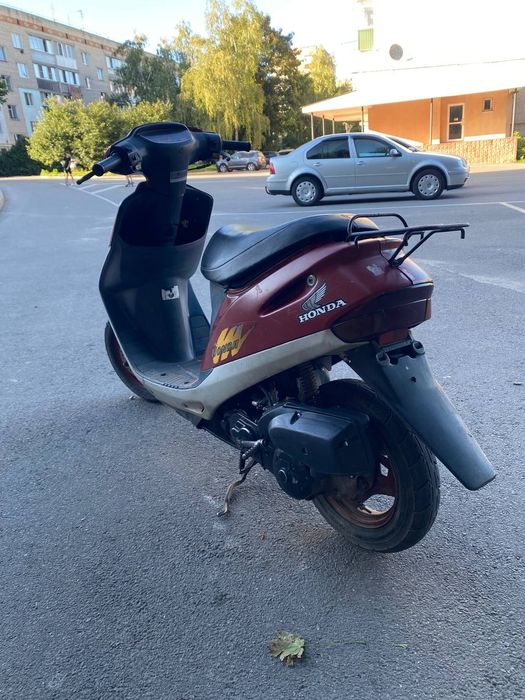 Скутер Honda Dio 28