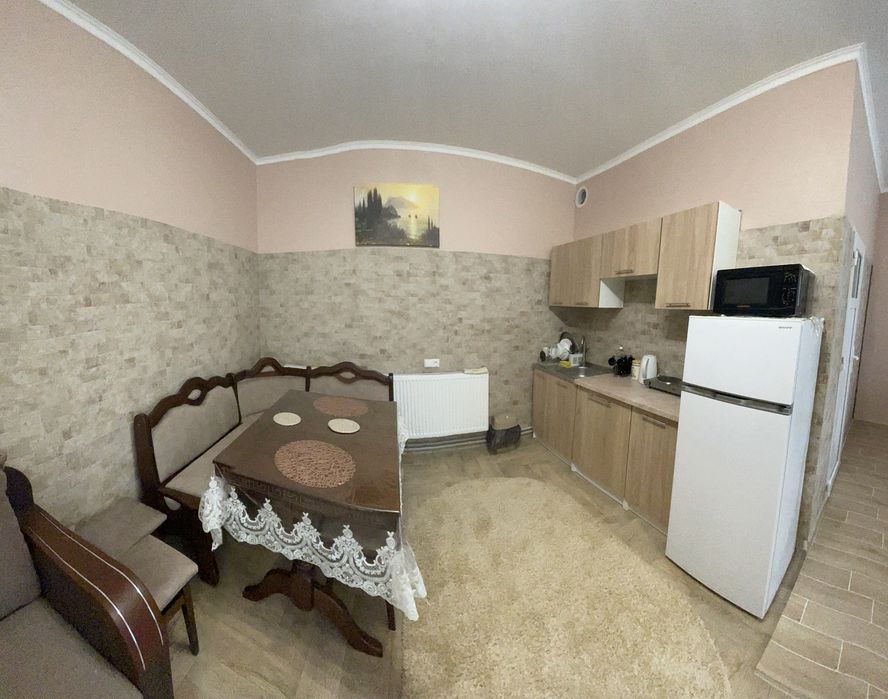 кімнати подобово  будинок