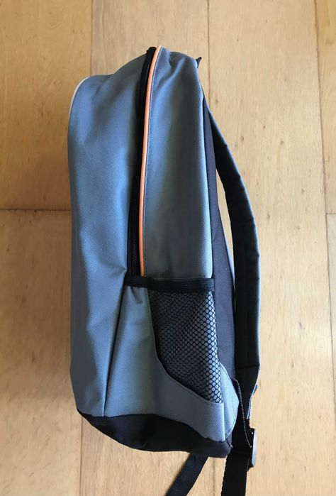 Mochila + 2 pastas de documentos de viagem