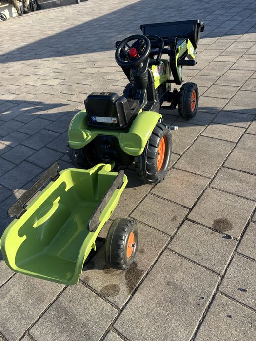 Traktor na pedały claas dla 3 latka