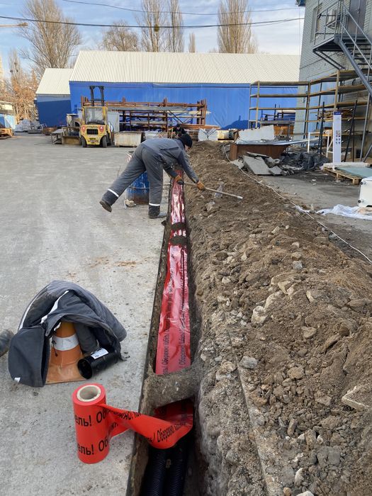 Земляні роботи|Копка траншей|Каналізація|Септик|Вода|Кабель|Фундамент|