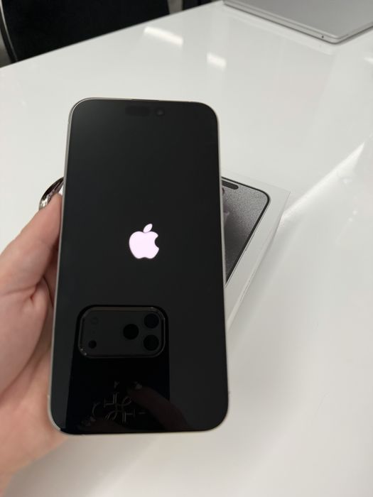 I phone 15 pro max 256 GB White Titanium idealny stan