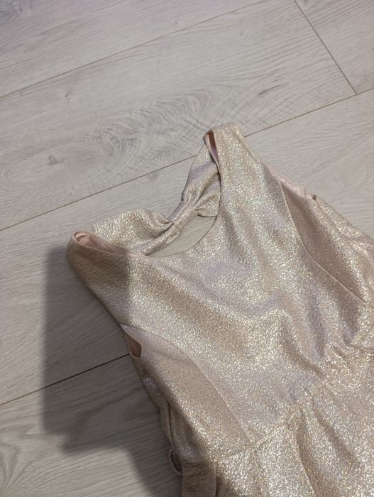 Платье на девочку