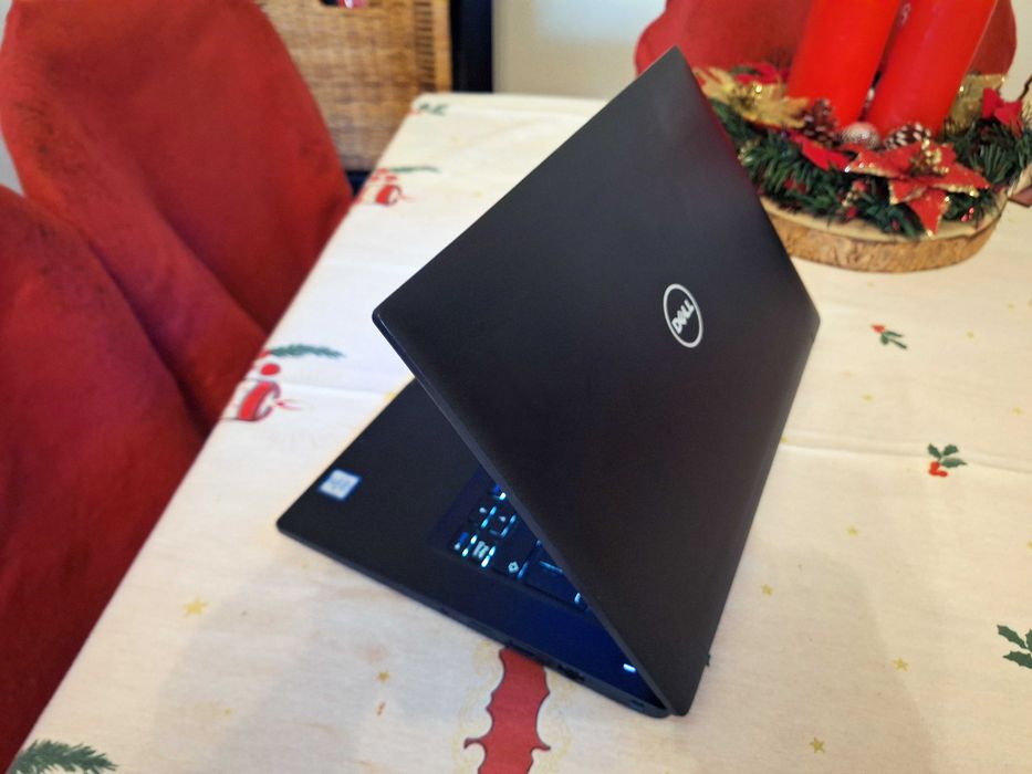 Dell de Linha Profissional, CPU Intel i5 vPro a 3.0Ghz, muito fiável, robusto.