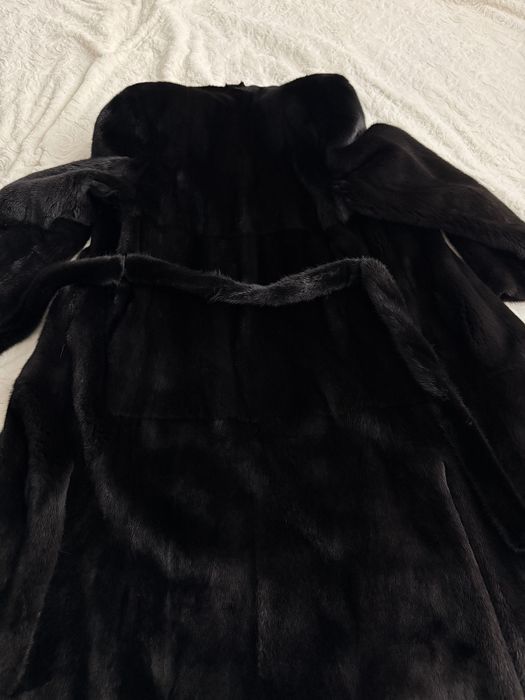 Futro naturalne z norki „Blacklama”