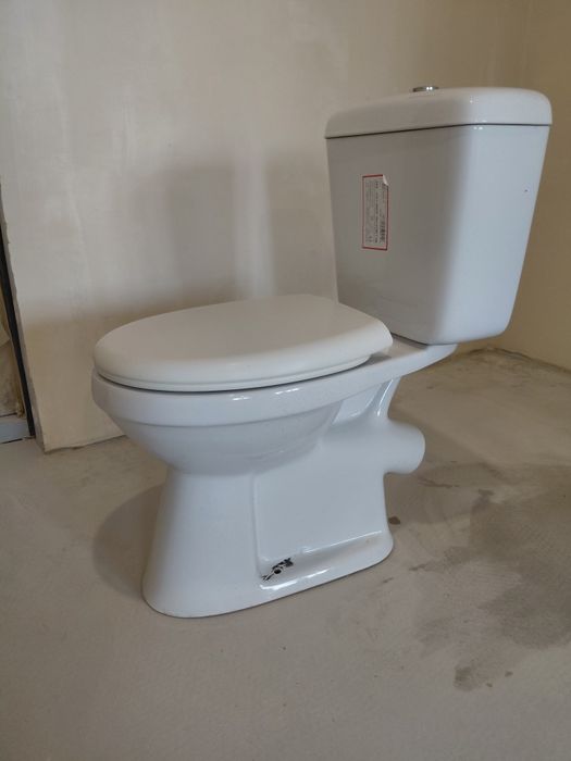 Продам унітаз  бу