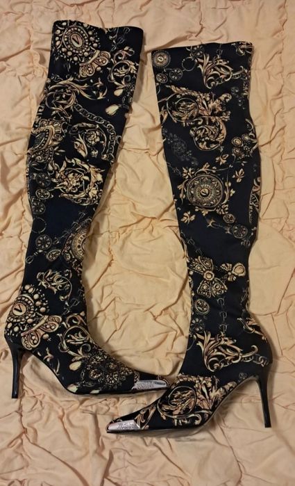 Espetaculares BOTAS mulher VERSACE Preto/Ouro