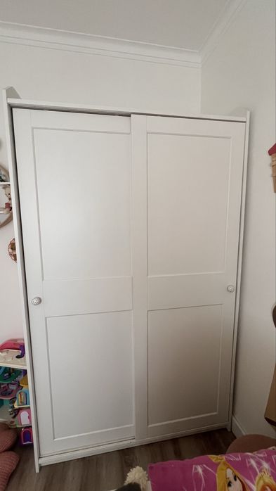 Comoda e Armario IKEA
