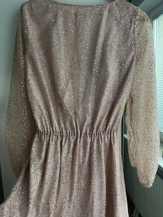 Piękna błyszcząca sukienka Swing 38