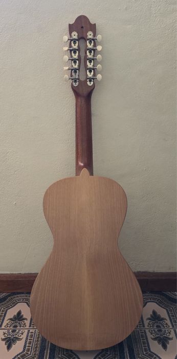 Viola Amarantina