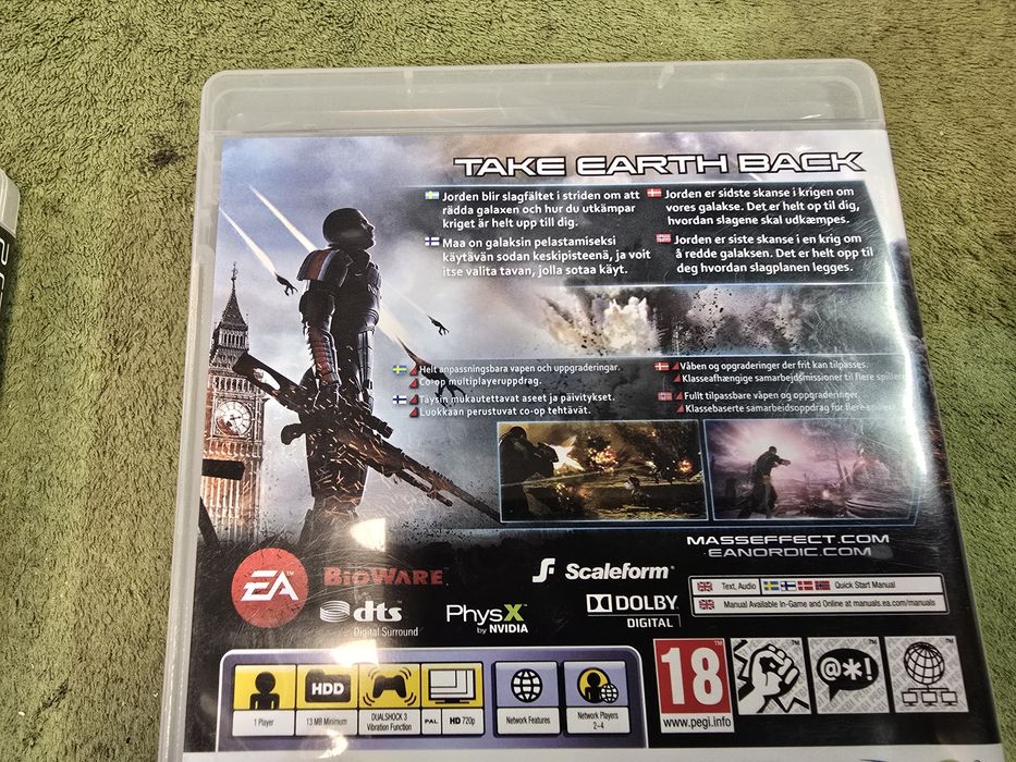 4 gry na konsolę PS3.