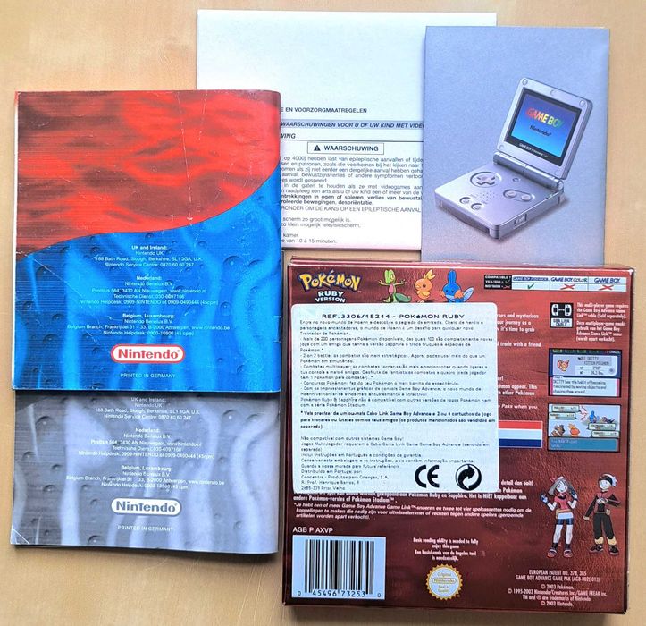 Pokémon Ruby GBA (BOX & INSERTS ONLY) - Edição PT Collector + “VIP” + Poster