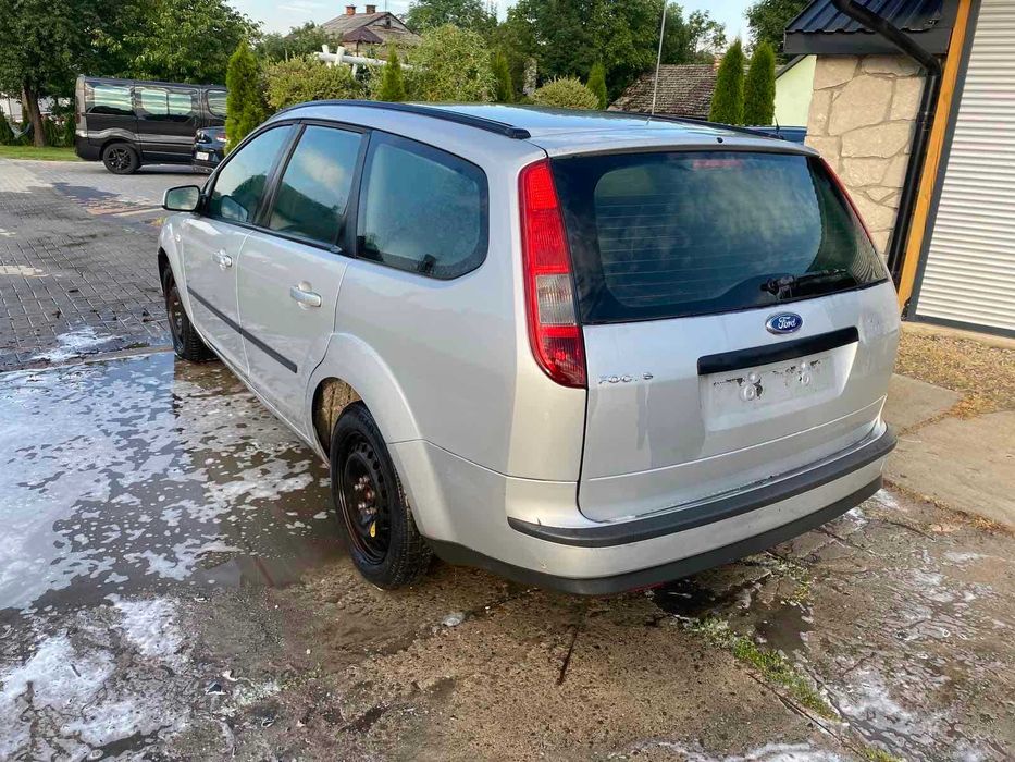 Кузов,кузовние детали Ford Focus MK2 2005p