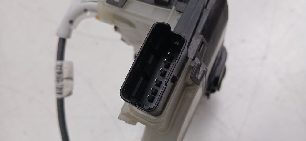 Fechadura / fecho porta frente esquerdo CITROËN C3 III (SX)