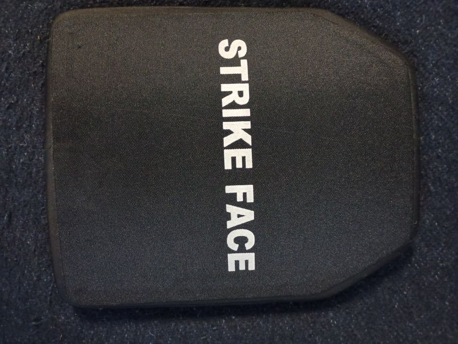 Продам жилет с плитой