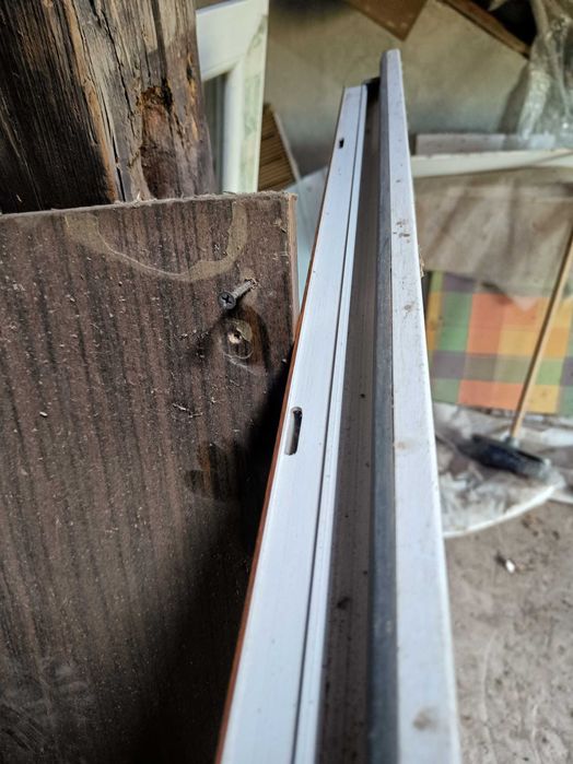 Okno dwuskrzydłowe 150x140 złoty dąb