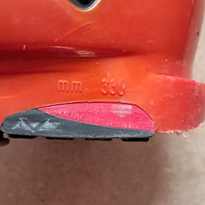 Buty narciarskie, Tecnica 330mm