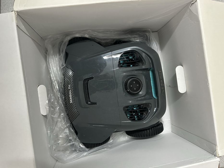 aspirador robótico de piscina Aiper Seagull Pro.