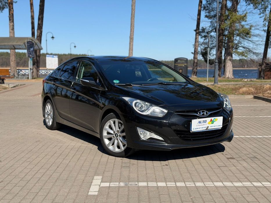 Hyundai i40 1.7CRDi/ Sedan/Navi/Kamera