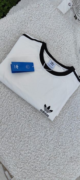 T-shirts adidas