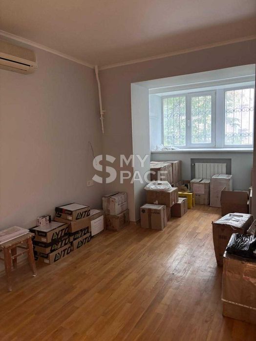 Продаж приміщення на вул. Янгеля, 4 100м Шулявська КПІ