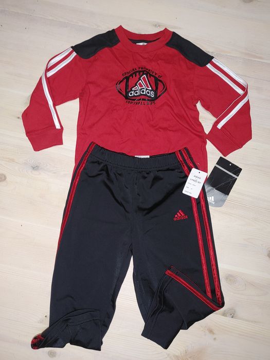 Dres Adidas dla dziecka rozmiar USA 3 na 3 lata